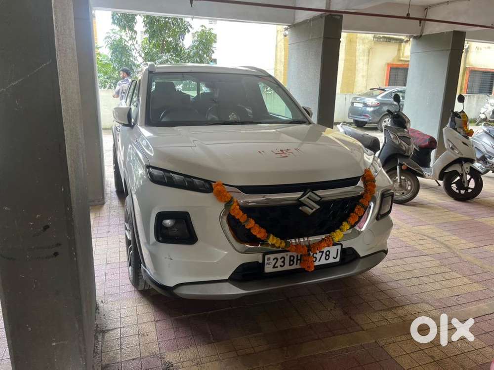 Maruti Suzuki Grand Vitara 2023 Petrol Well Maintained