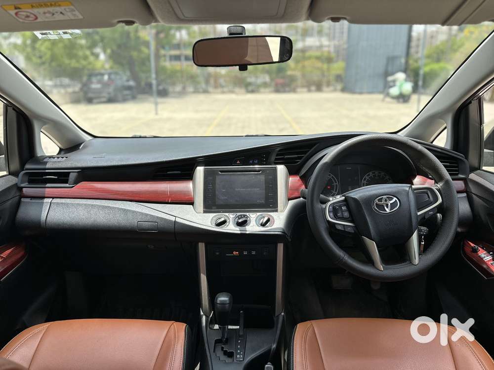 Toyota Innova Crysta 2.8 Gx At 8s, 2019, Diesel