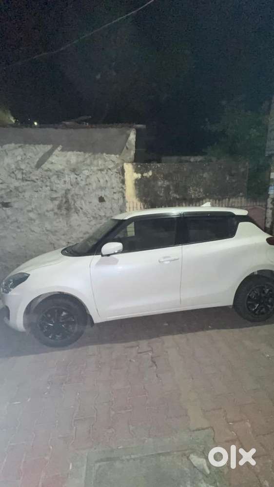 Suzuki Swift 2023 Petrol Good Condition Excellent