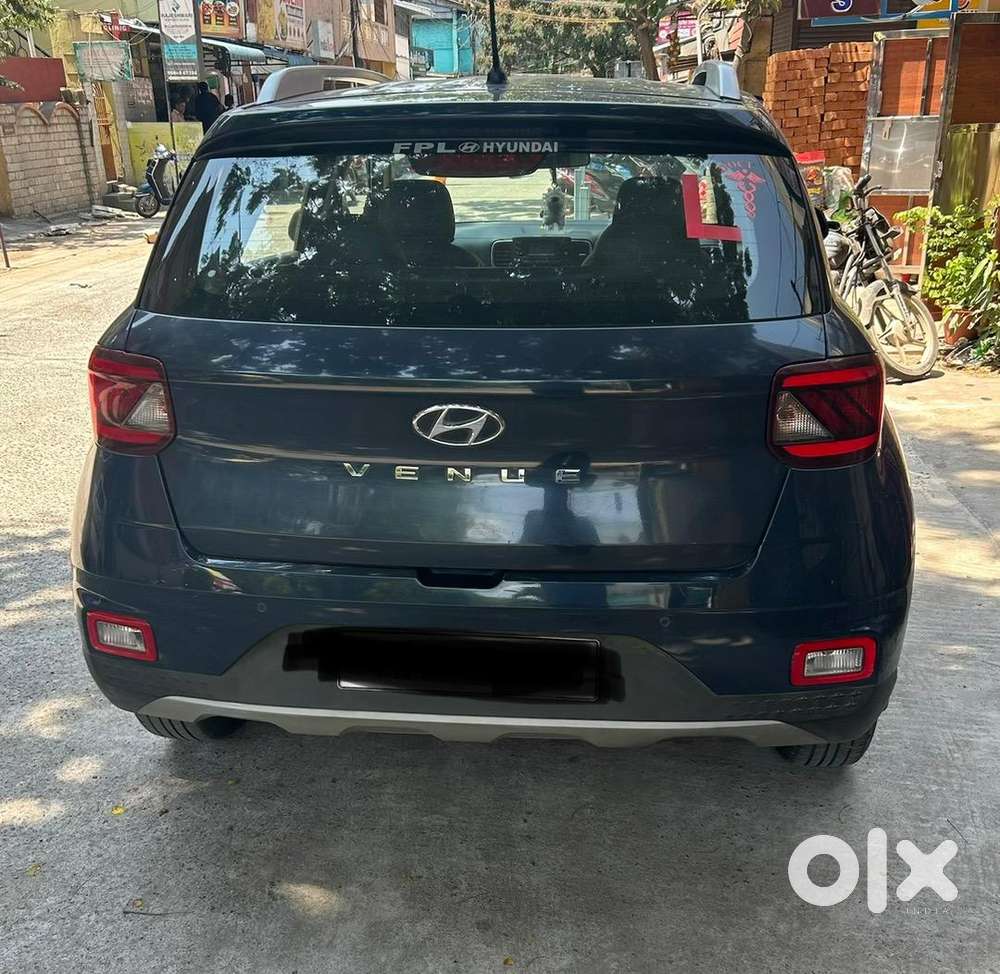 Hyundai Venue 2019 Diesel Well Maintained
