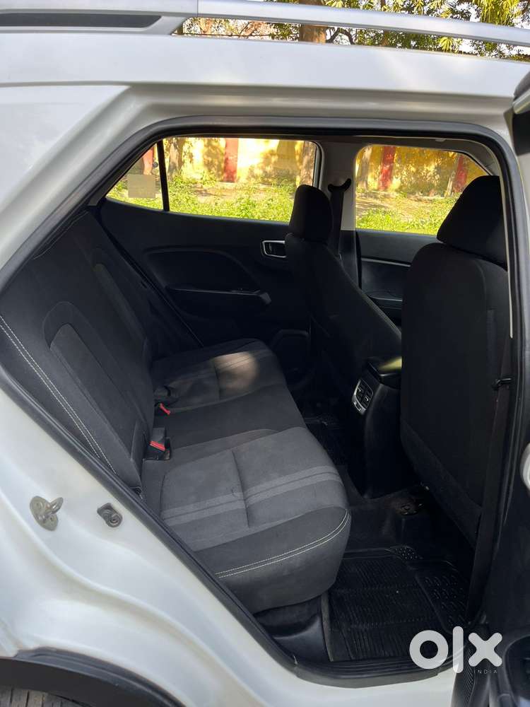 Hyundai Venue 1.0 Sx (o) Turbo Dct, 2019, Petrol