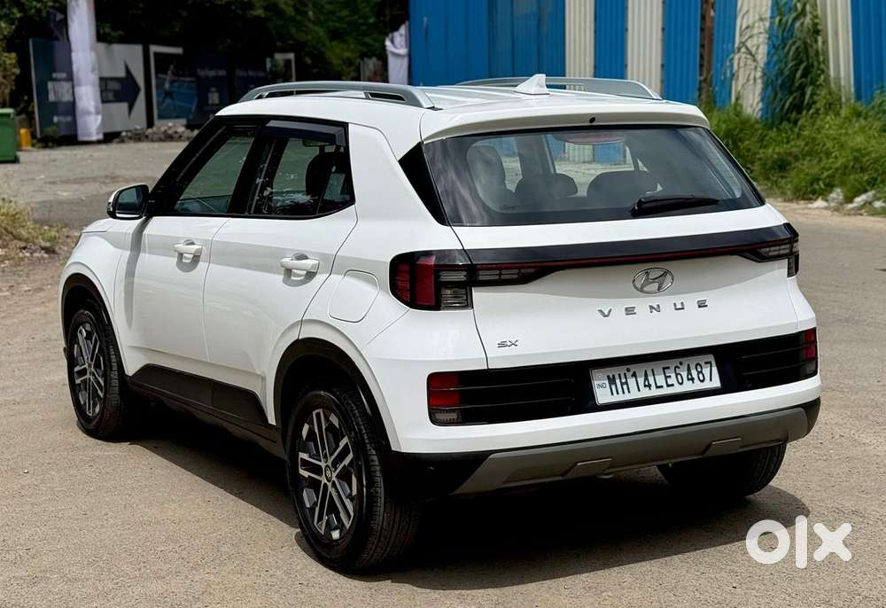 Hyundai Venue Sx Mt, 2024, Diesel