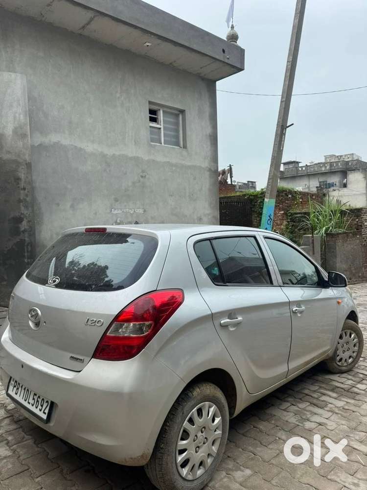 Hyundai I20 Petrol 2010 Manual