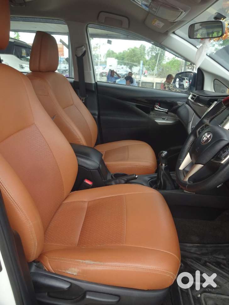 Toyota Innova Crysta 2.4 V 8 Str, 2022, Diesel