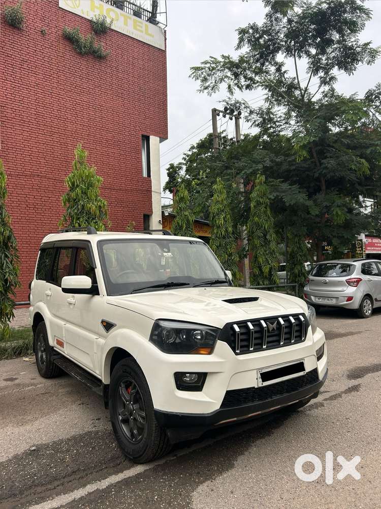 Mahindra Scorpio Classic 2.2 S 11 Mt 7 Str, 2017, Diesel