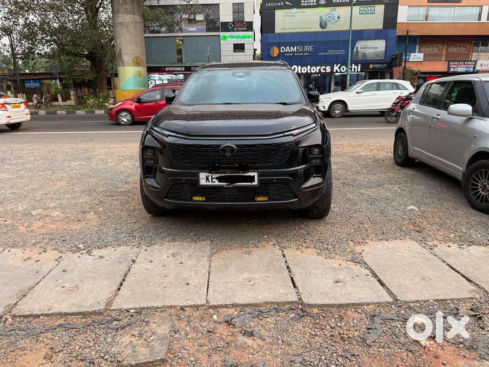 Tata Safari Diesel 2024 Dark Edition Automatic 7 Seater