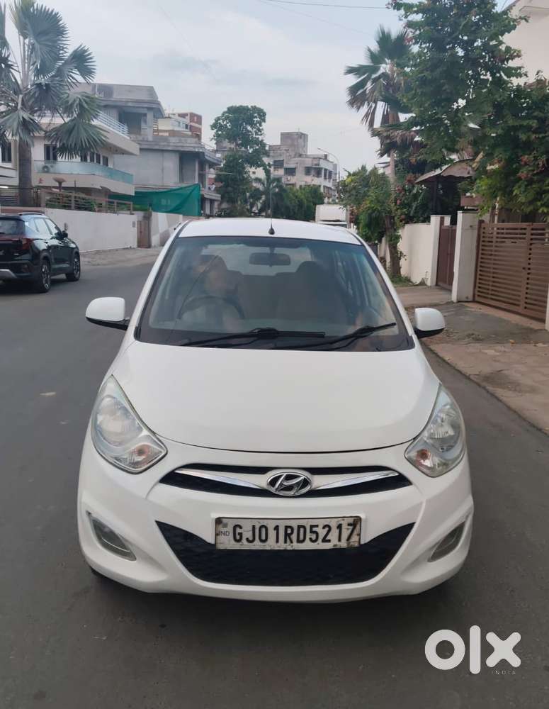 Hyundai I10 Sportz 1.1l, 2013, Petrol