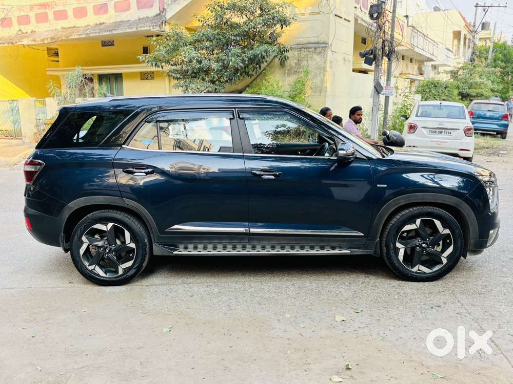 Hyundai Alcazar 2.0 Signature (o) Petrol At 7 Str, 2022, Petrol