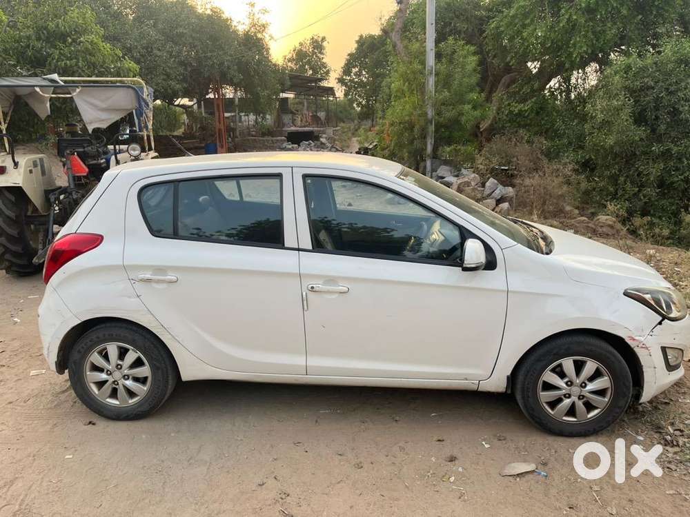 Hyundai I20 2012 Diesel 108700 Km Driven