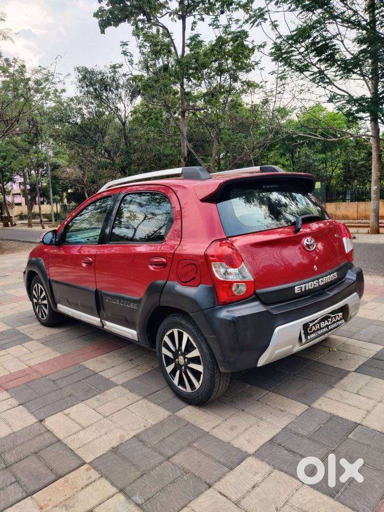 Toyota Etios Cross 1.2l G, 2017, Petrol