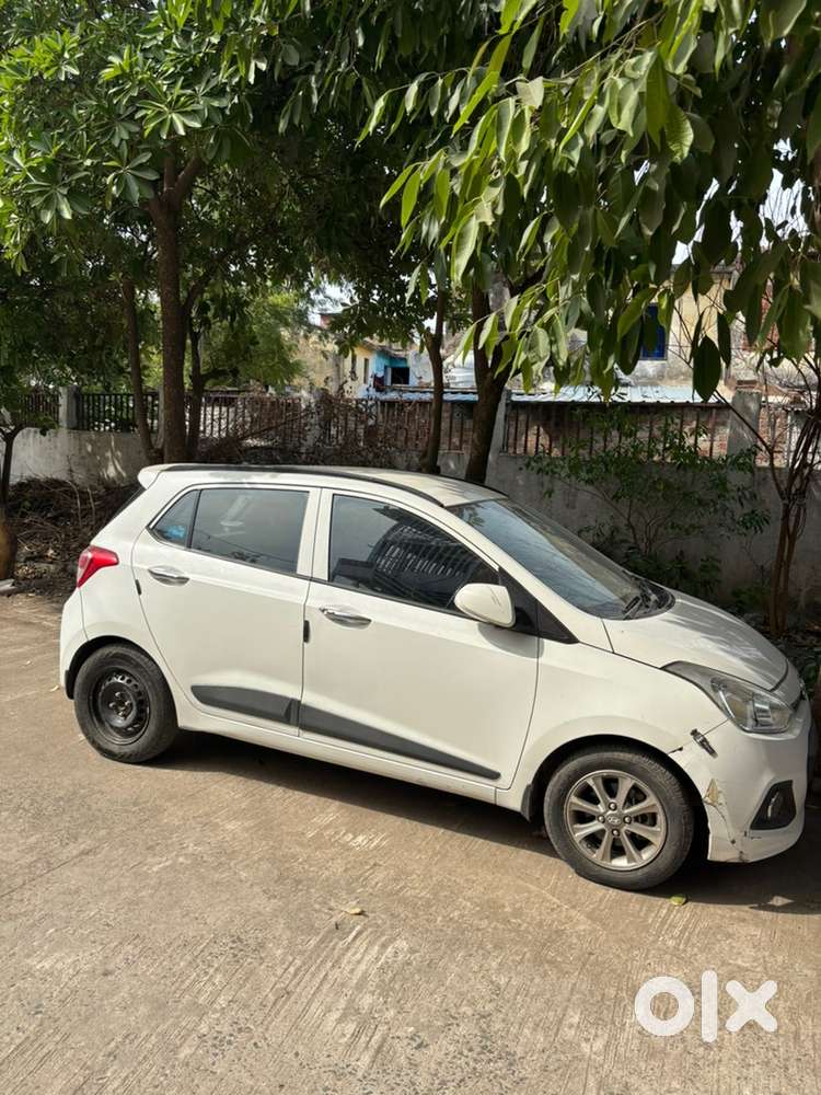 Hyundai Grand I10 Petrol 2015