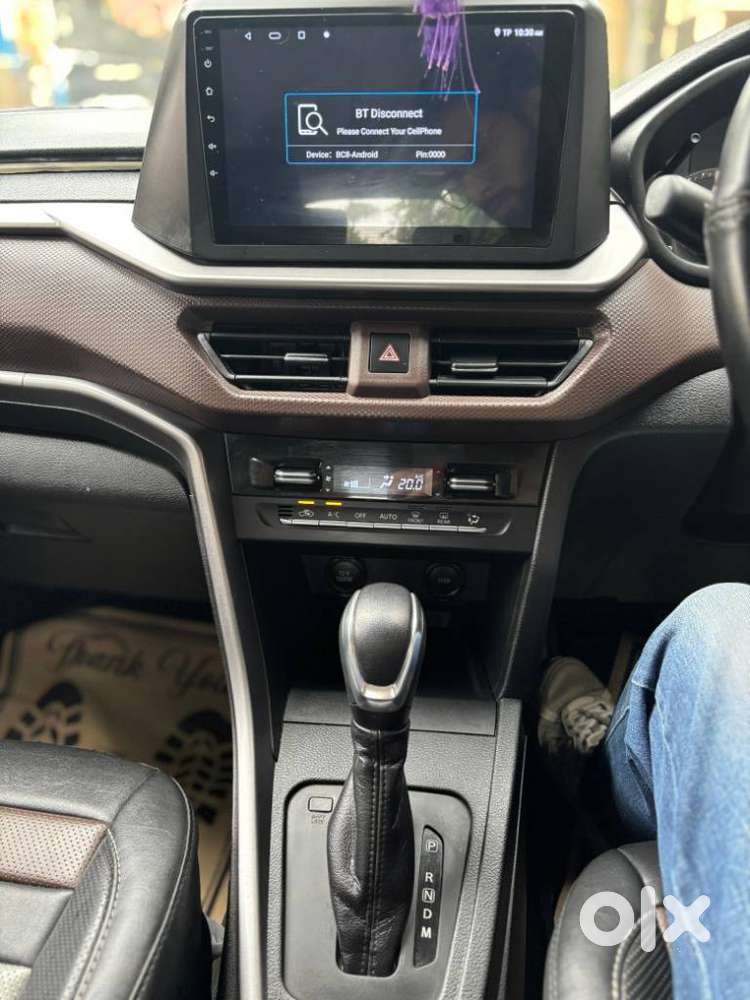 Maruti Suzuki Vitara Brezza Zxi + Amt Dual Tone, 2023, Petrol