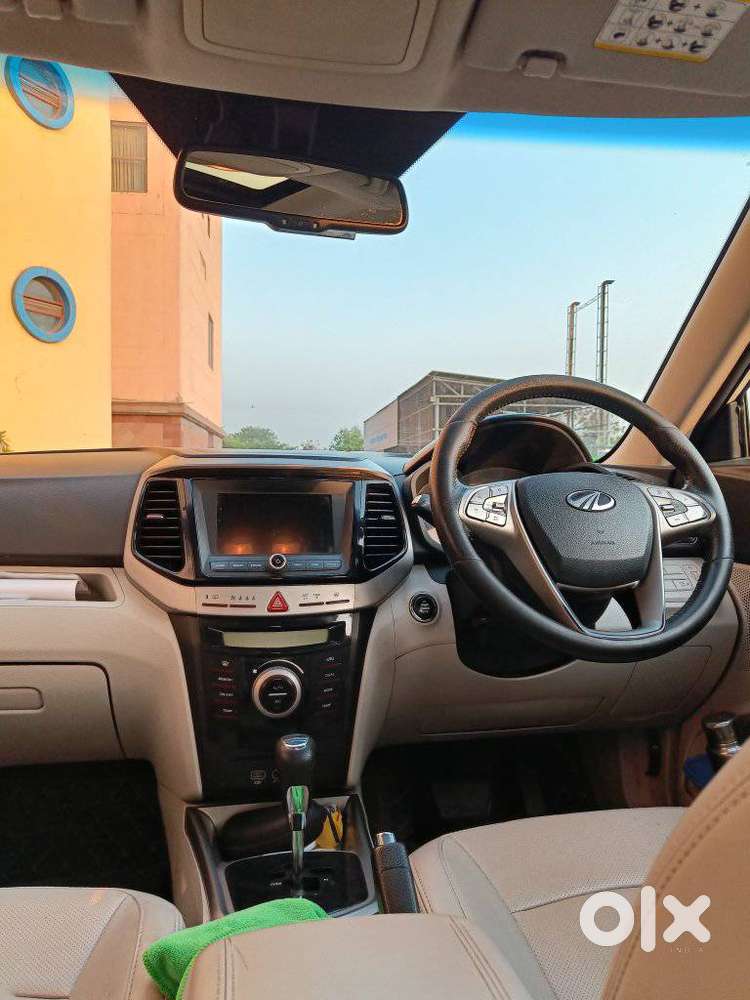 Mahindra Xuv300 W8 (o) 1.5 Diesel Amt, 2020, Diesel