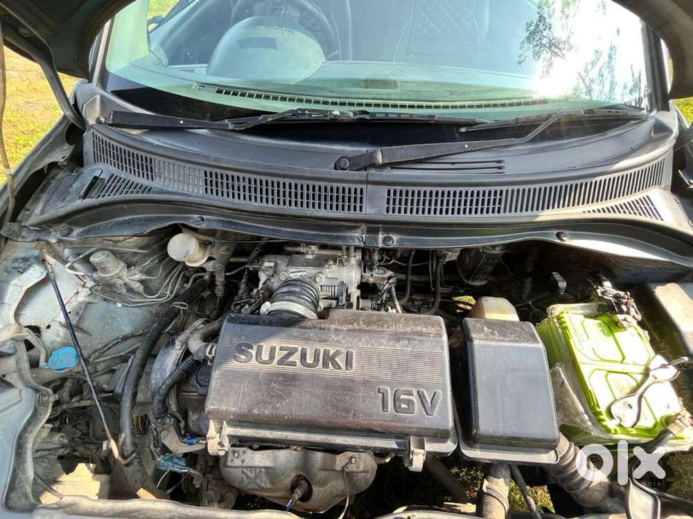Maruti Suzuki Swift Petrol 2005
