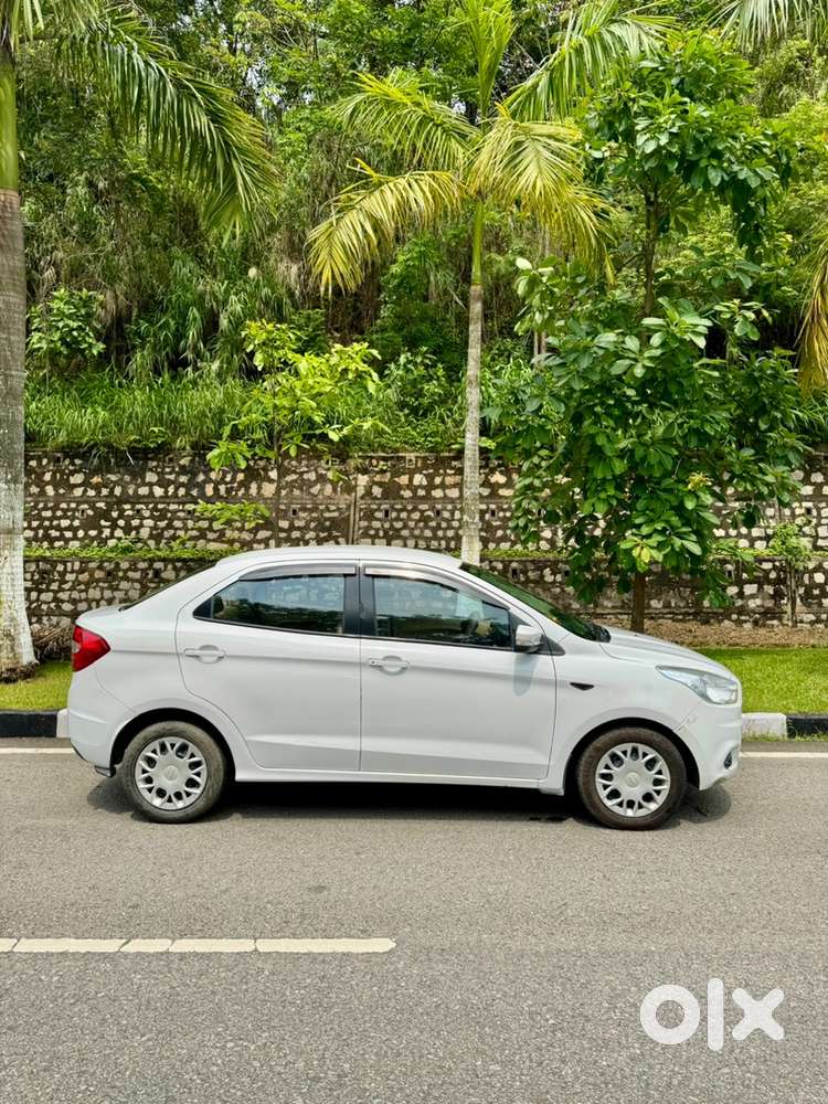 I Want To Sell Brand New Condition Ford Aspire Petrol 2017 1st Owner.