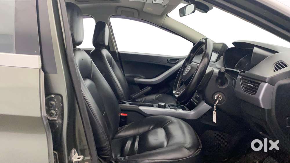 Tata Nexon 1.5 Revotorq Xma Amt (s), 2021, Petrol