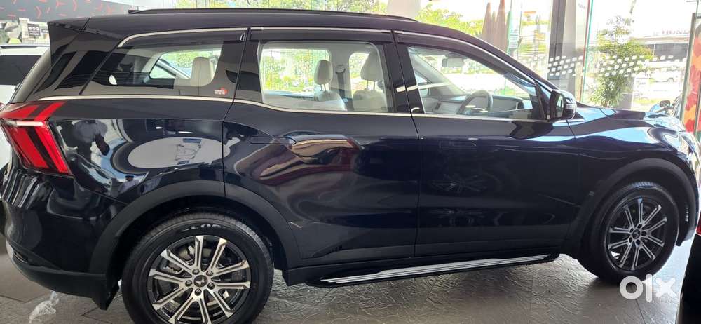 Mahindra Xuv700 2.2 Ax 7 Diesel At Str Awd, 2022, Diesel
