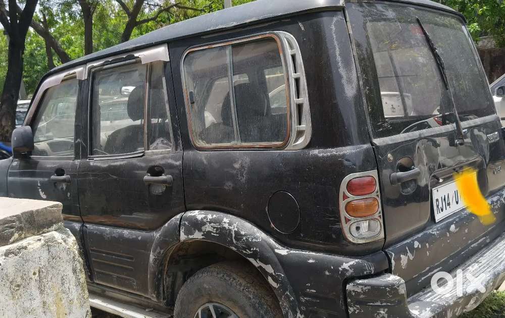 Mahindra Scorpio 2003