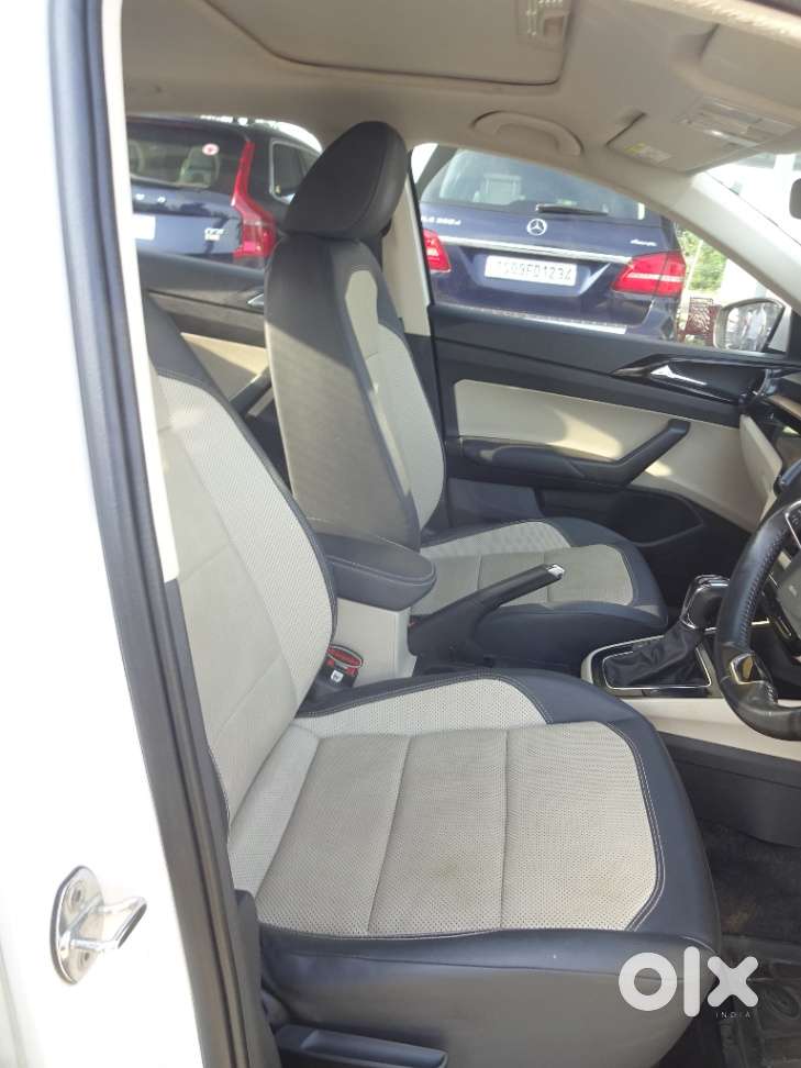 Skoda Slavia 1.5 Tsi Style At, 2022, Petrol