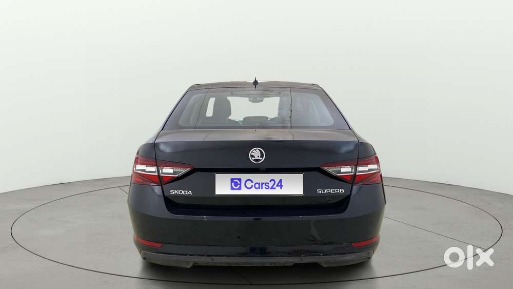 Skoda Superb Lk 1.8 Tsi At, 2018, Petrol