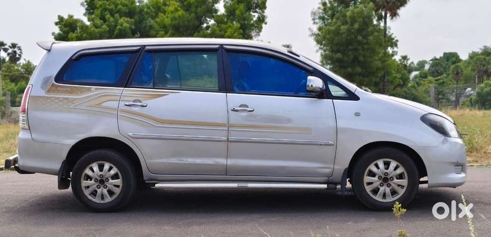 Toyota Innova 2.5 V 7 Str, 2009, Diesel