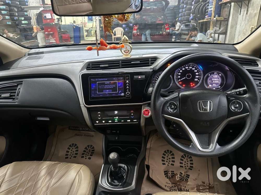 Honda City 2017 V Petrol