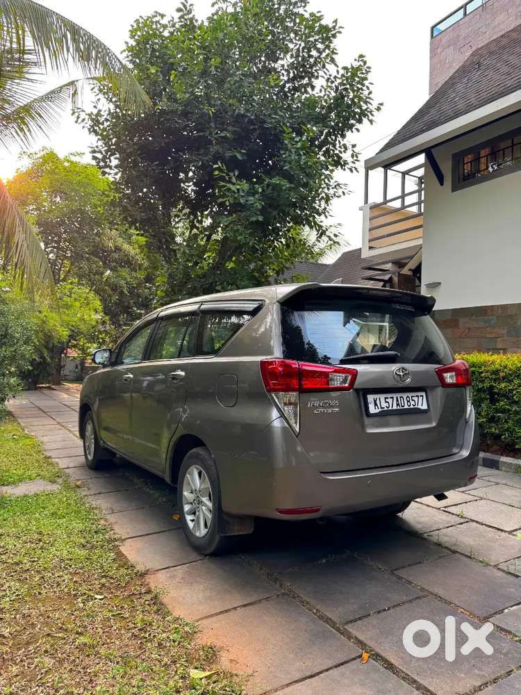 Toyota Innova Crysta V 2017 18 Reg