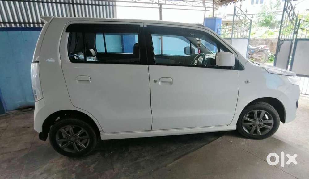 Maruti Suzuki Wagon R 1.0 Vxi Ags, 2017, Petrol
