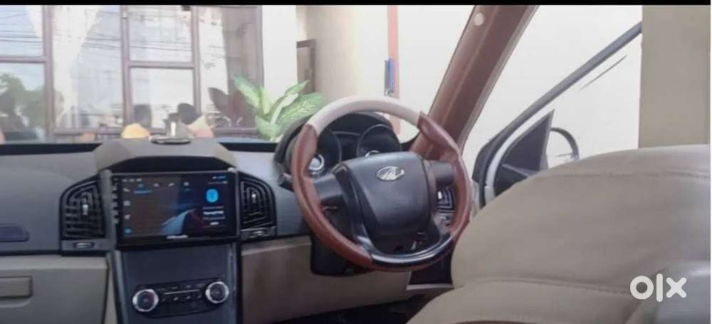 Xuv 500 Well Maintained