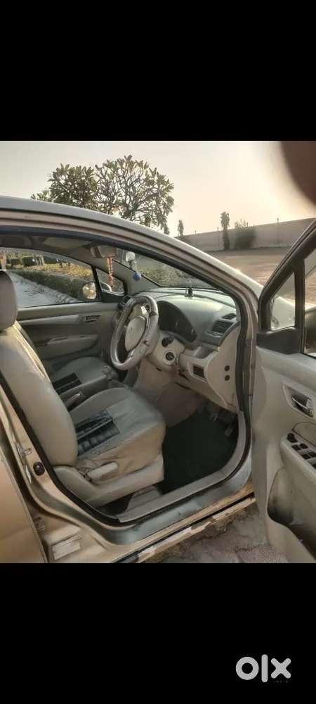 Maruti Suzuki Ertiga Vdi 2012