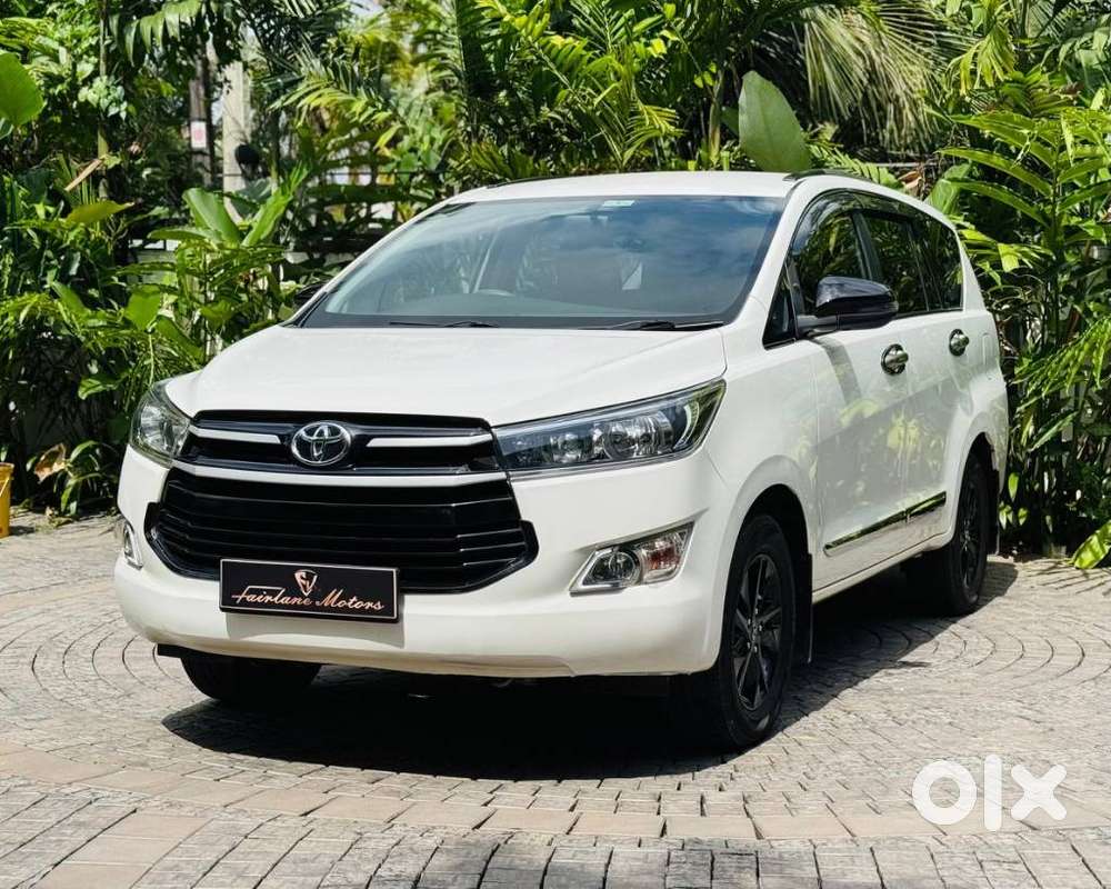 Toyota Innova Crysta 2.8 Gx At 8s, 2018, Diesel