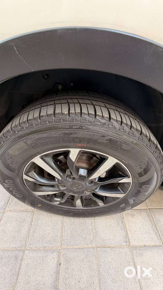 Mahindra Xuv500 W7 2021 Bs6