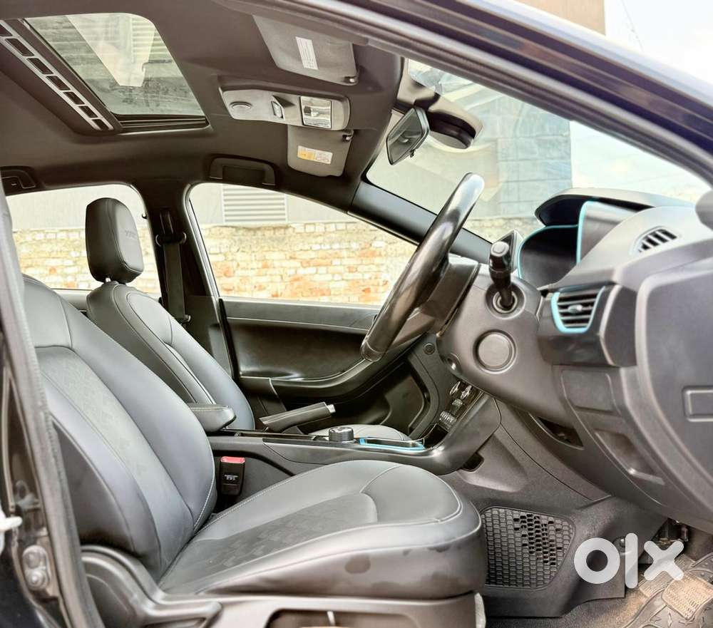 Tata Nexon Ev Xz Plus Lux Dark Edition, 2023, Electric