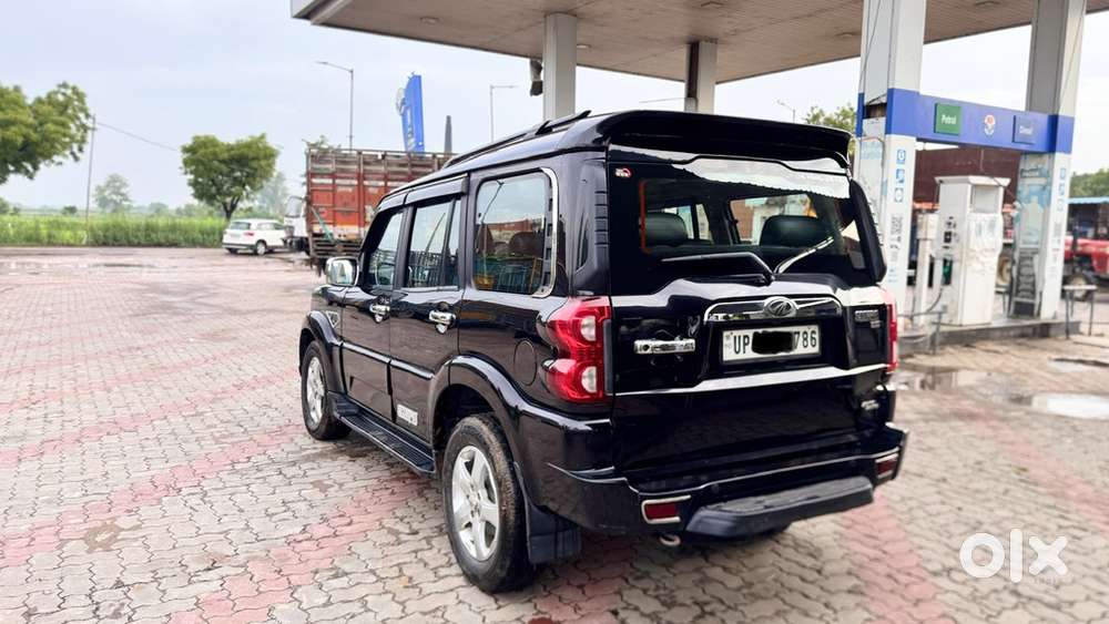 Mahindra Scorpio Diesel 99000 Km Driven