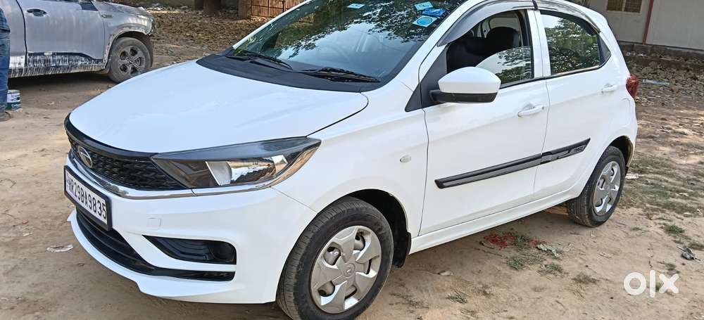 Tata Tiago 1.05 Revotorq Xm, 2023, Cng & Hybrids