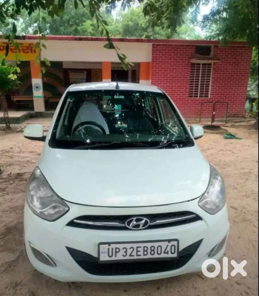 Hyundai I10 2012 Lpg 70000 Km Driven+petrol
