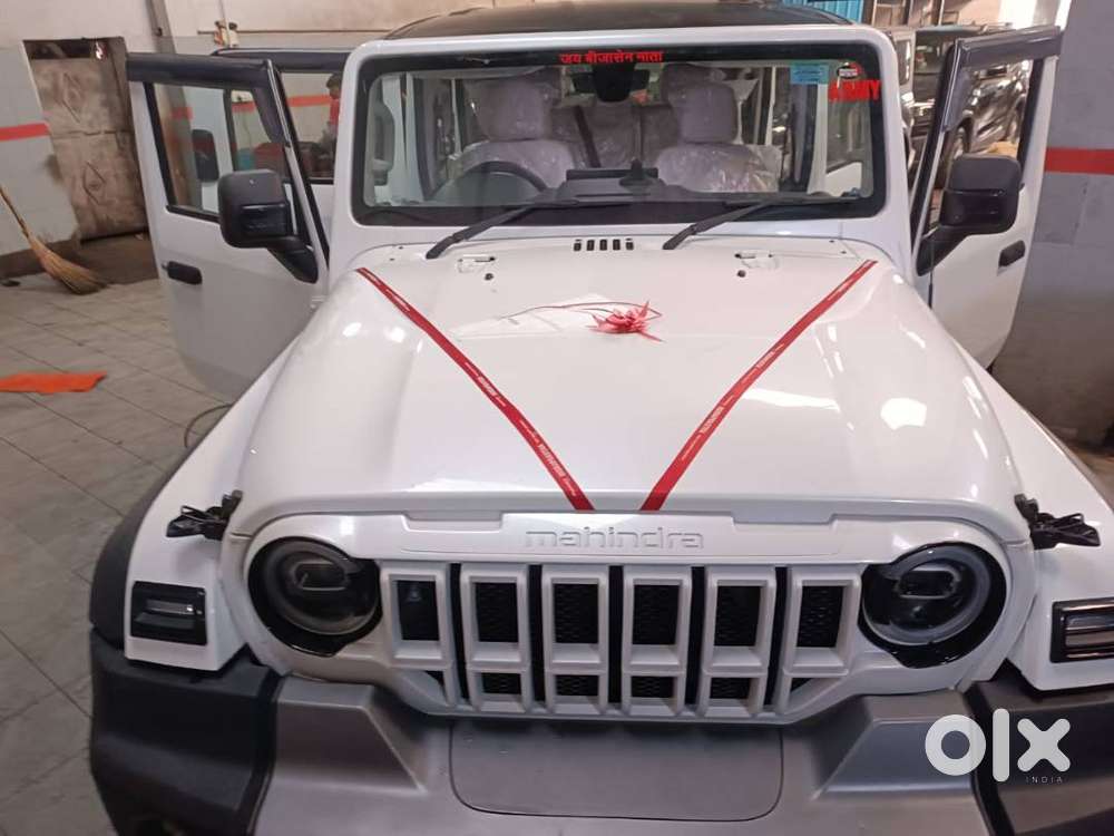 Mahindra Thar Roxx 2025 Petrol Well Maintained