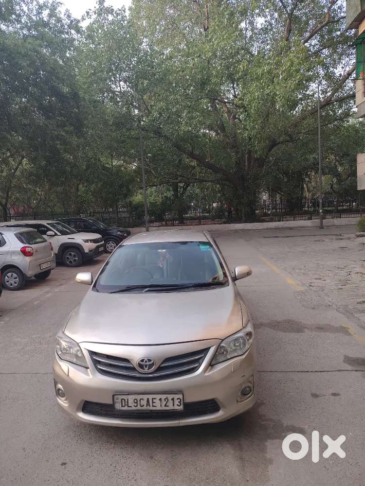 Toyota Corolla 2013 Petrol Well Maintained
