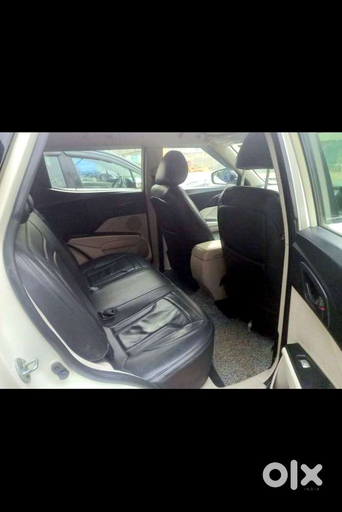 Mahindra Xuv300 W6 Diesel, 2019, Diesel