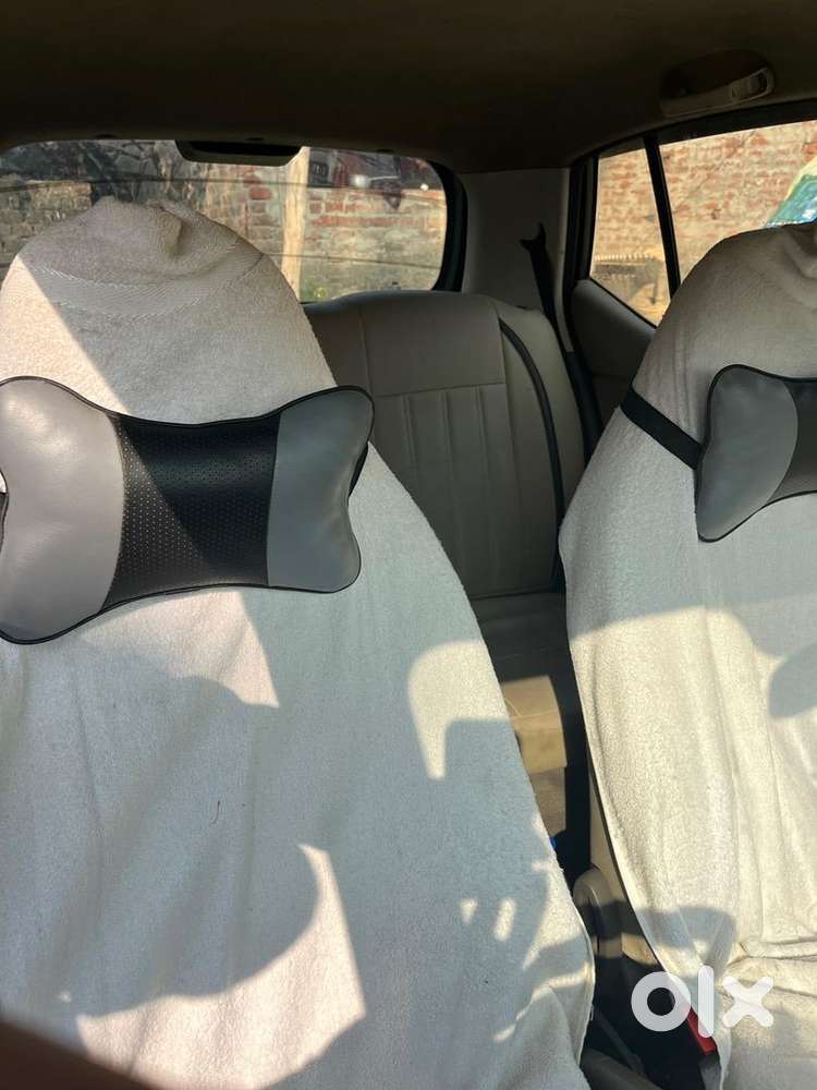 Hyundai I10 Sportz October 2015 / Excellent Condition/ Low Running