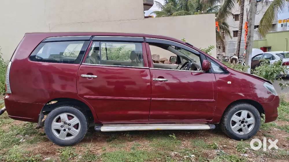 Toyota Innova G 2006