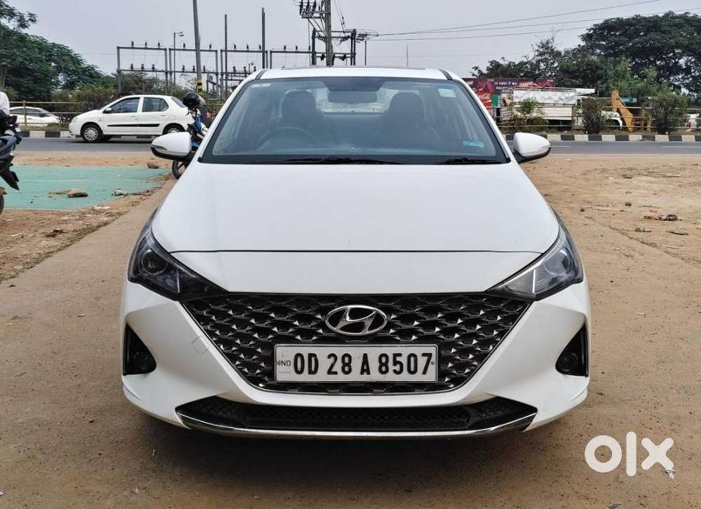 Hyundai Verna 1.5 Sx Petrol Mt, 2021, Petrol