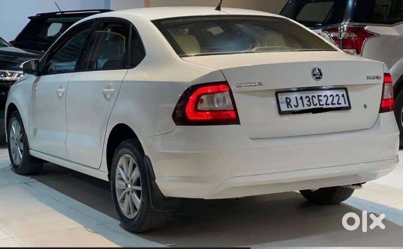 Skoda Rapid Tdi 2018 With All New Tyre All Super Condition