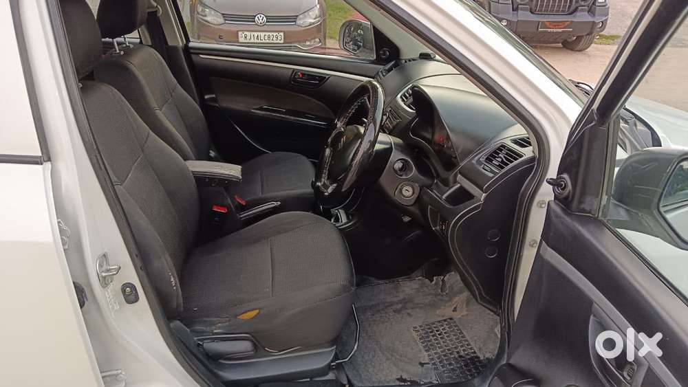 Maruti Suzuki Swift Lxi Optional-o, 2015, Petrol