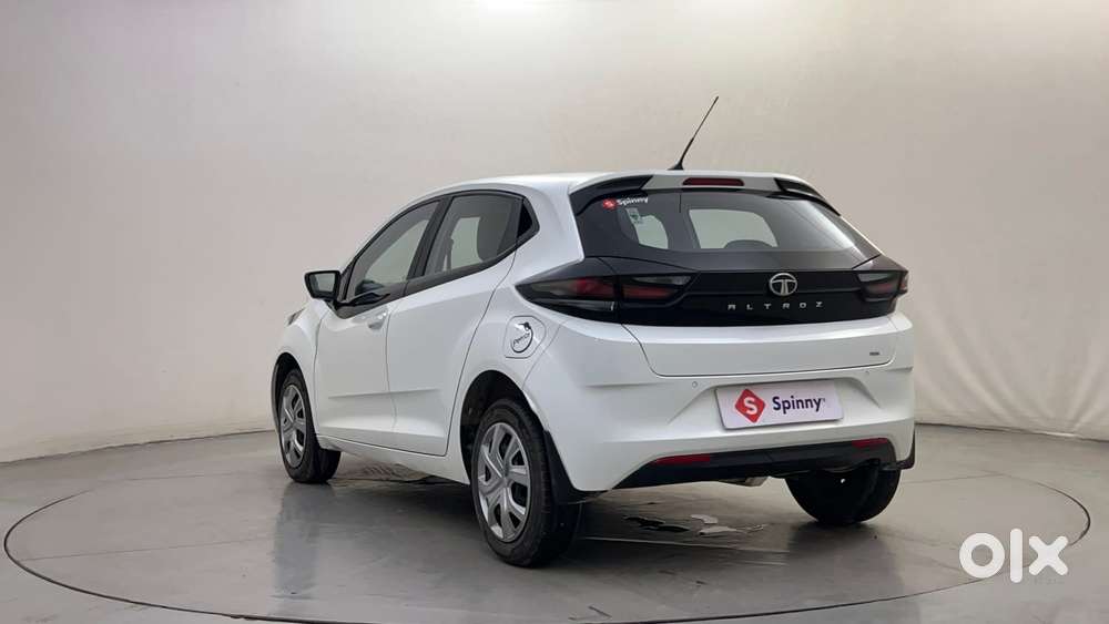 Tata Altroz 1.2 Xma Plus, 2025, Petrol