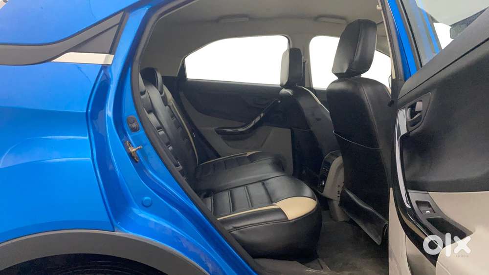 Tata Nexon 1.2 Revotron Xt, 2018, Petrol