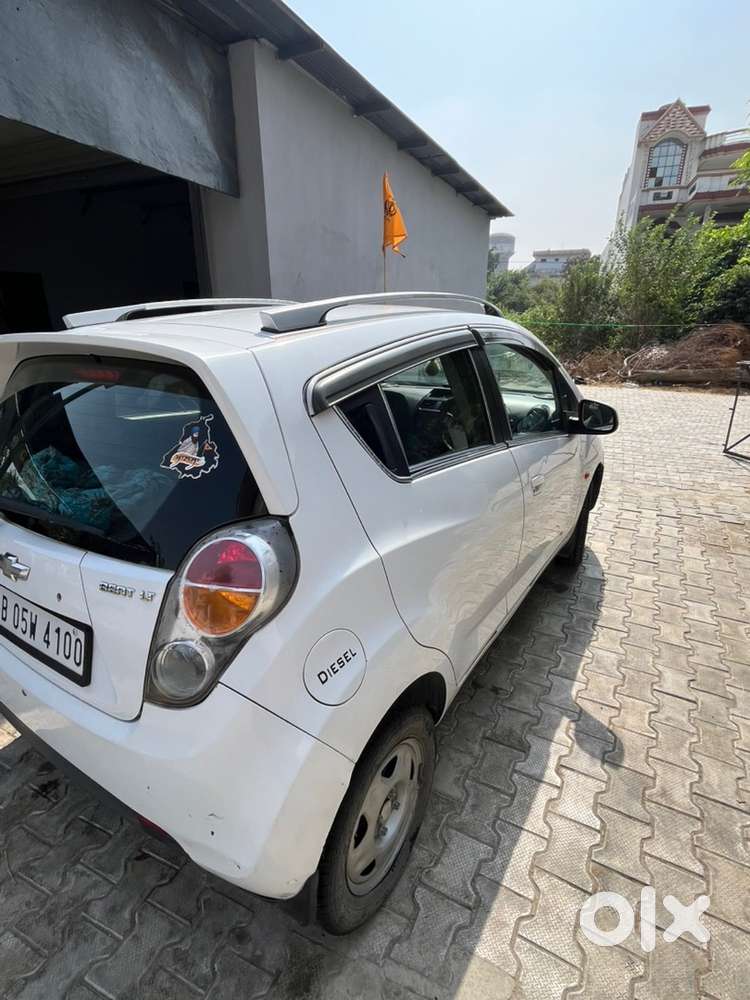 2012 Chevrolet Beat Diesel Car