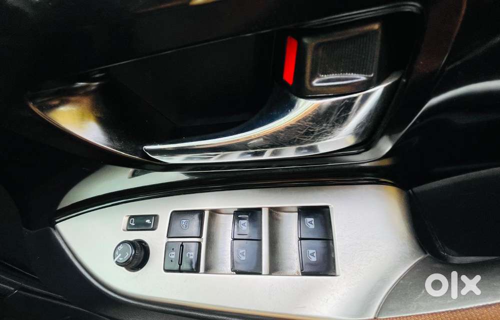 Toyota Innova Crysta 2.4 Z 7 Str, 2021, Diesel