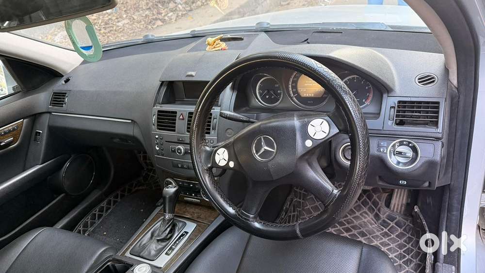 Mercedes-benz C-class 2011 Petrol Good Condition
