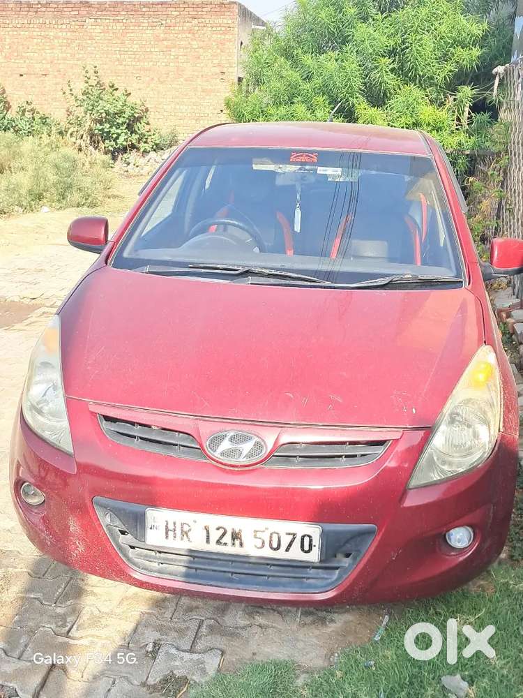 Hyundai New I20 2009 Cng & Petrol 100000 Km Driven